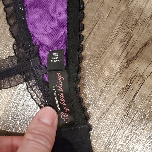 VS Pretty Little Things balconet bra - Picture 4 of 6